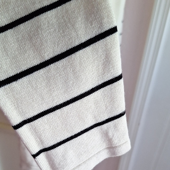 August Silk Black and White Striped Long Sleeve Button Back Top - Picture 3 of 14